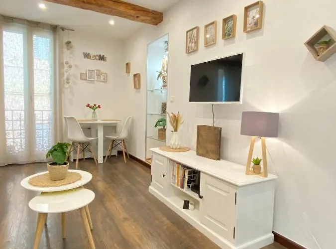 Le Rue Longue Апартаменты Ментона